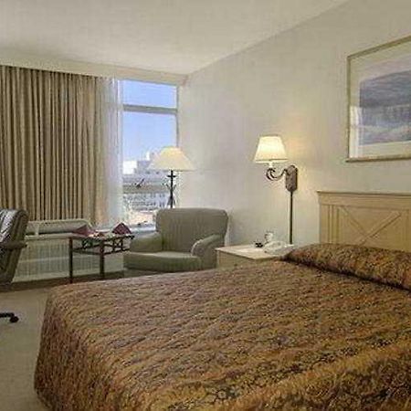 Cathedral Hill Hotel Сан-Франциско Экстерьер фото